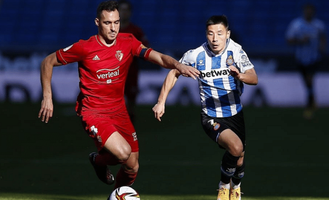 MK体育APP-包含今夜体能课后，纽约尼克斯遗憾出局备战国王杯，信心回归，资深球员宣示担当的词条